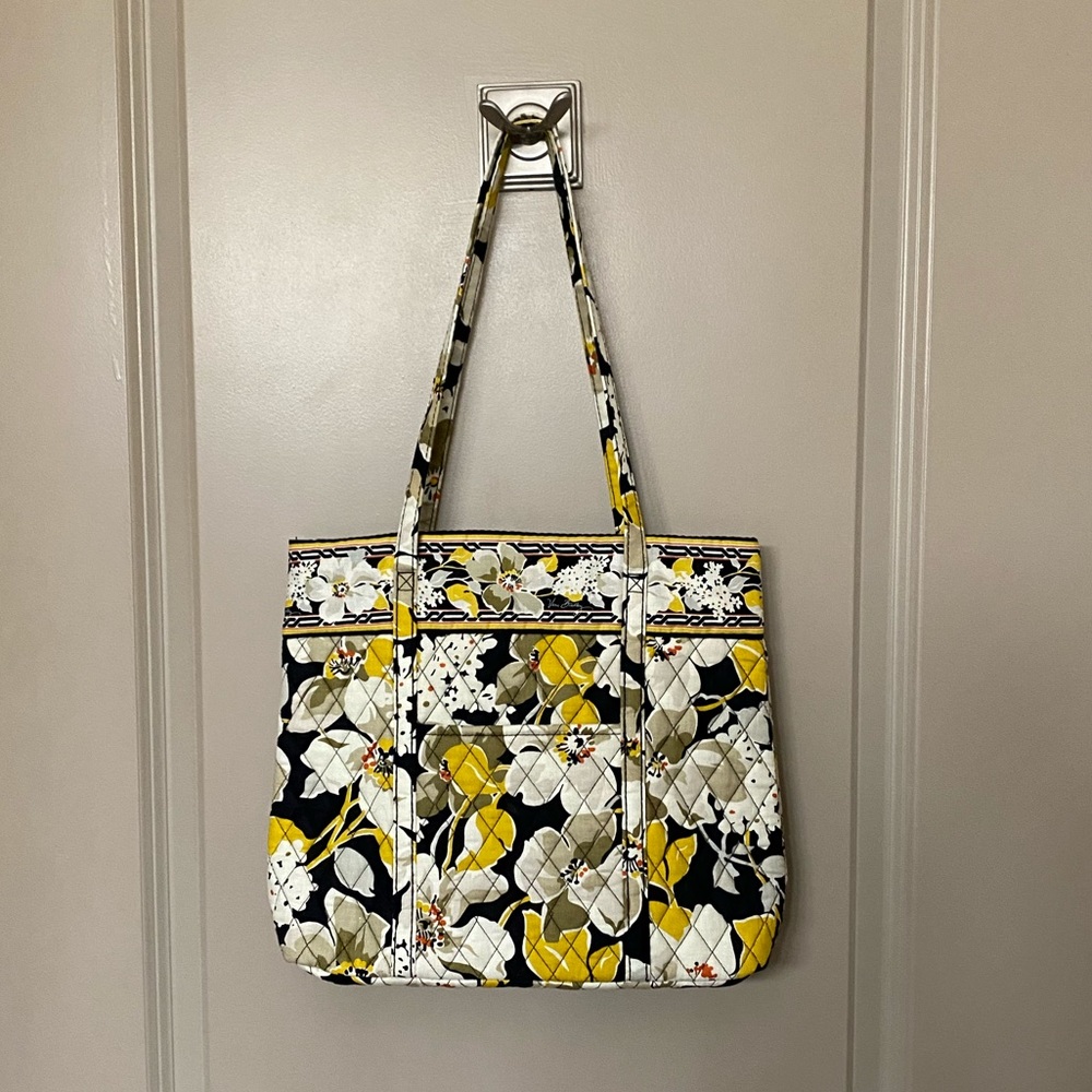 Vera Bradley Dogwood (Retired Pattern) Small Tote